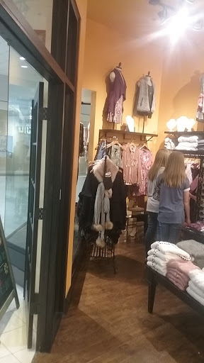 Shopping Mall «The Mall at Barnes Crossing», reviews and photos, 1001 Barnes Crossing Rd, Tupelo, MS 38804, USA