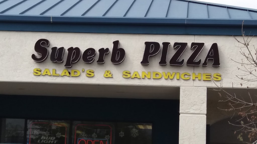 Superb Pizza 95660