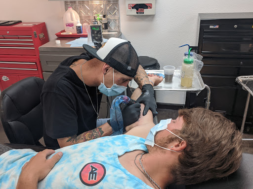 Tattoo Shop «1ST REVELATION TATTOO», reviews and photos, 1716 Fort Worth Hwy, Weatherford, TX 76086, USA