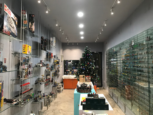 UNIK BRICK (shop đồ chơi Lego)