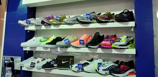 Shoe Store «Shiekh Shoes», reviews and photos, 4502 S Steele St #331a, Tacoma, WA 98409, USA