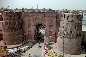 Barsi Gate image