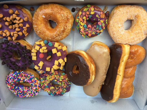 Donut Shop «Daily Fresh Donuts», reviews and photos, 1154 W Yosemite Ave, Manteca, CA 95337, USA