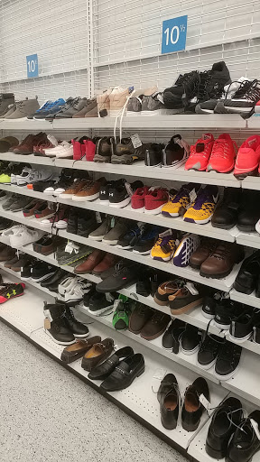 Clothing Store «Ross Dress for Less», reviews and photos, 170 E Stacy Rd, Allen, TX 75002, USA