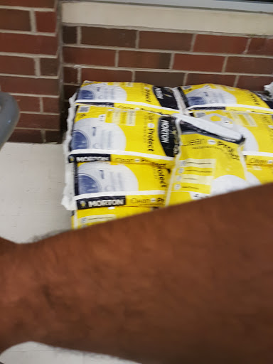 Grocery Store «Jewel-Osco», reviews and photos, 145 S Eastwood Dr, Woodstock, IL 60098, USA