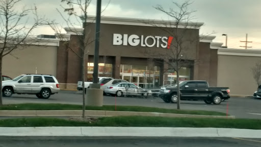 Big Lots, 50700 Gratiot Ave, Chesterfield, MI 48051, USA, 