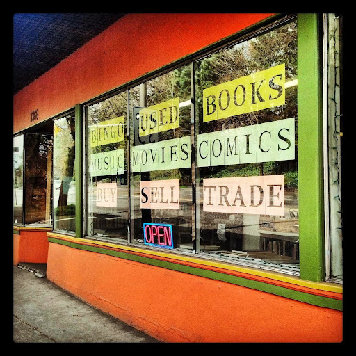 Bingo Used Books, 3366 SE Powell Blvd, Portland, OR 97202, USA, 