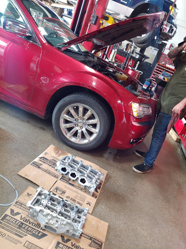 Auto Repair Shop «Southside Auto Repair», reviews and photos, 403 Southland Dr, Lexington, KY 40503, USA