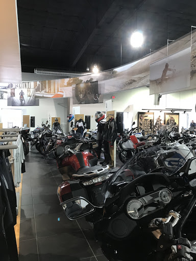 BMW Motorcycle Dealer «BMW Motorcycles of Austin», reviews and photos, 11405 N Interstate Hwy 35, Austin, TX 78753, USA