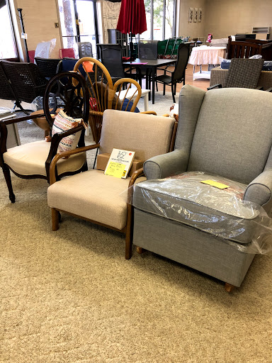 Discount Store «Pings & Dings Griffin», reviews and photos, 2930 N Expy, Griffin, GA 30223, USA