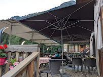 Atmosphère du Restaurant Aux Dix Vins à Chamonix-Mont-Blanc - n°4
