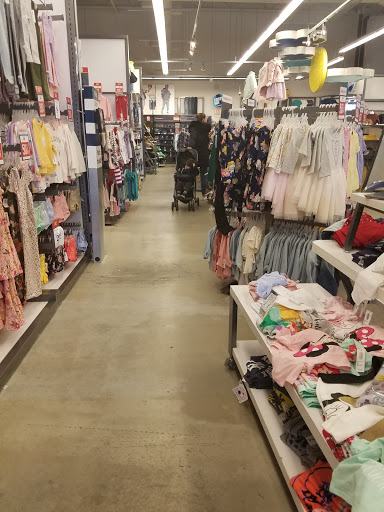 Clothing Store «Old Navy», reviews and photos, 880 Sunrise Hwy, Bay Shore, NY 11706, USA