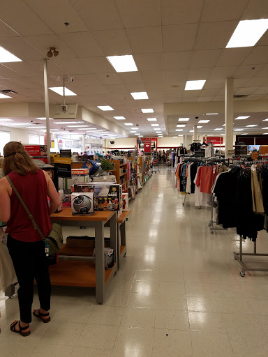 Department Store «T.J. Maxx», reviews and photos, 4190 Vinewood Ln N #132, Plymouth, MN 55442, USA