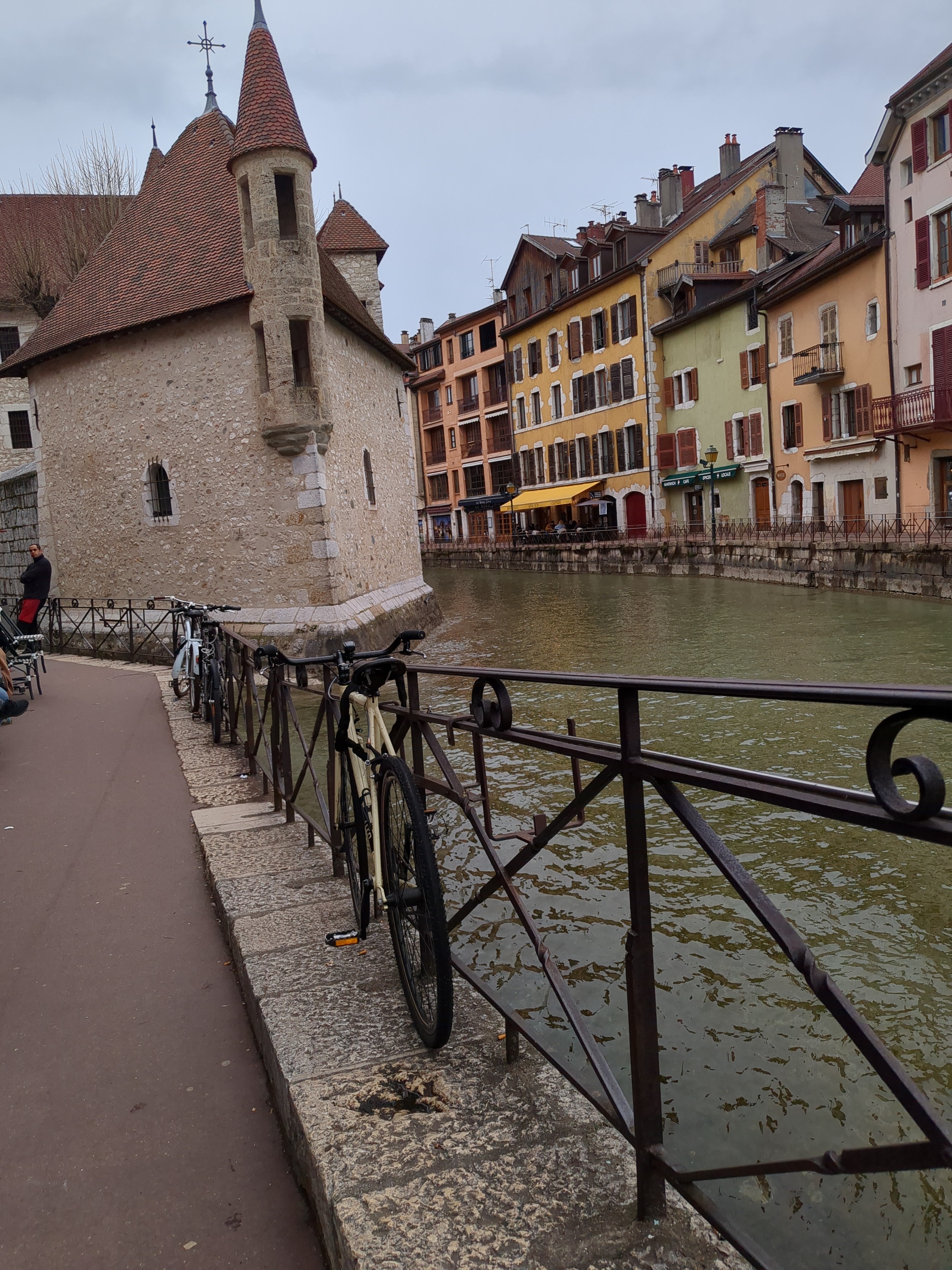 Photo n° 1 de l'avis de Aït-maten.o fait le 11/04/2023 à 16:23