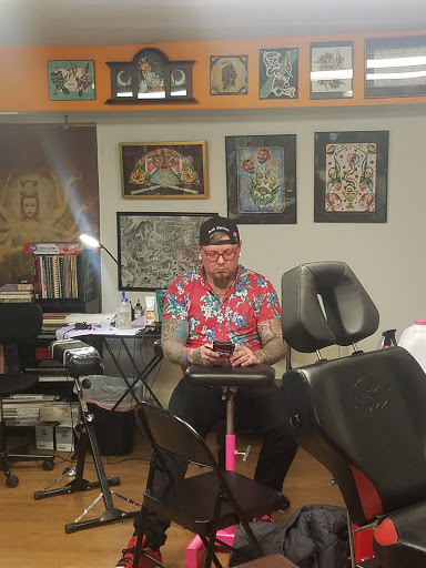 Find small sunflower tattoo ideas for your next unique tattoo in Putnam at Red Spider Tattoo