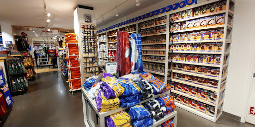 Sportswear Store «NBA Store», reviews and photos, 545 5th Ave, New York, NY 10017, USA