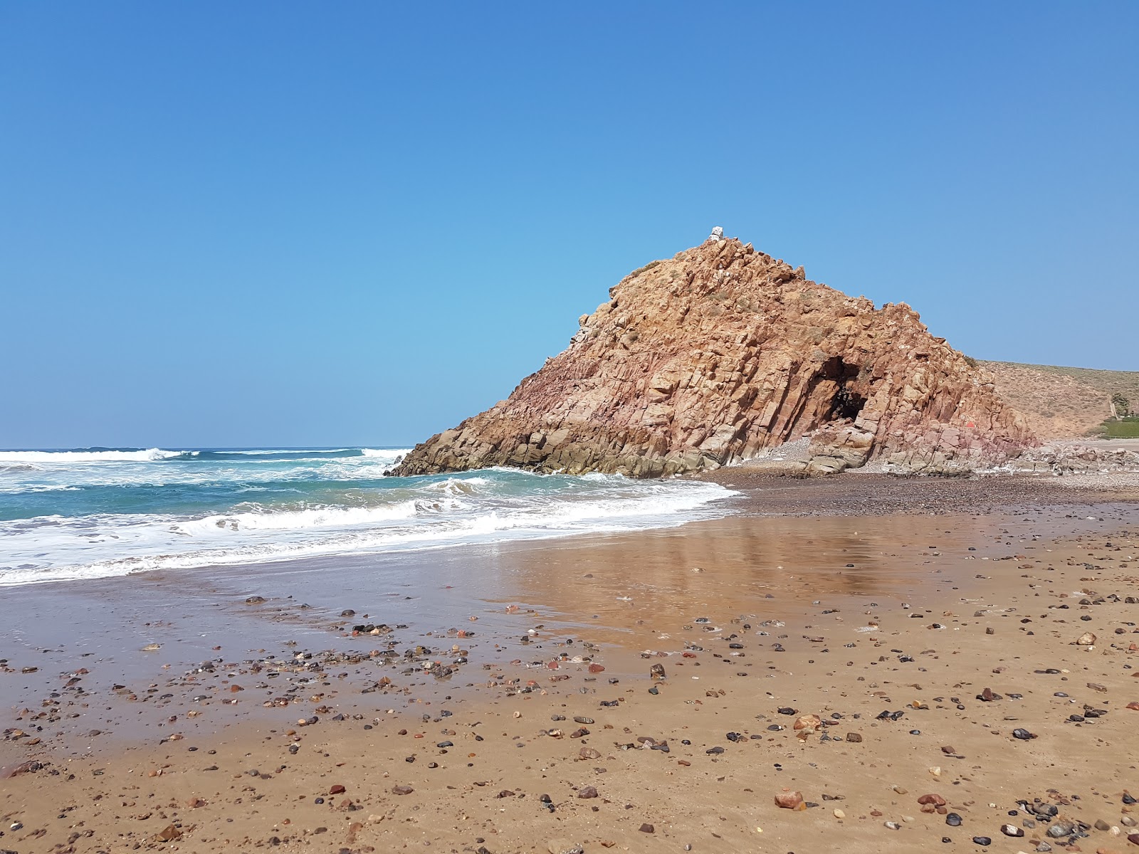 Photo de Plage Sidi Mohammed Ben Abdellah situé dans une zone naturelle