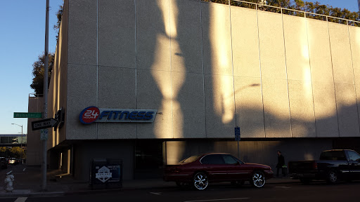 Gym «24 Hour Fitness», reviews and photos, 2050 Webster St, Oakland, CA 94612, USA