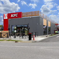 Photos du propriétaire du Restaurant KFC Saint Gaudens à Estancarbon - n°3