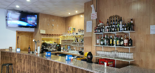 Bar Federico - Pl. Constitución, 14, 06105 Cheles, Badajoz, Spain