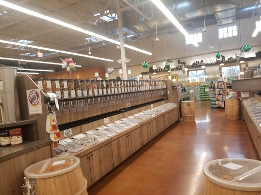 Grocery Store «Fresh Thyme Farmers Market- Downers Grove», reviews and photos, 325 Ogden Ave, Downers Grove, IL 60515, USA