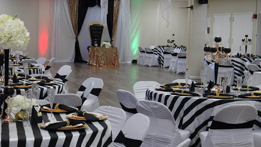 Shopping Mall «Bay Plaza Shopping Center», reviews and photos, 2100 Bartow Ave, Bronx, NY 10475, USA