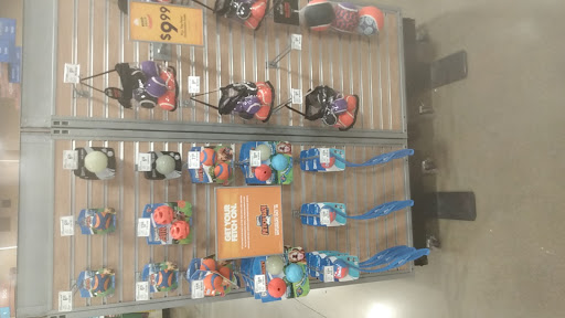 Pet Supply Store «PetSmart», reviews and photos, 11501 Metcalf Ave, Overland Park, KS 66210, USA