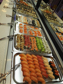 Sushi du LET'S WOK - Restaurant Asiatique - Buffet à volonté à Paris - n°9