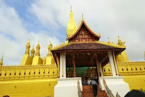 Wat That Luang Neua image