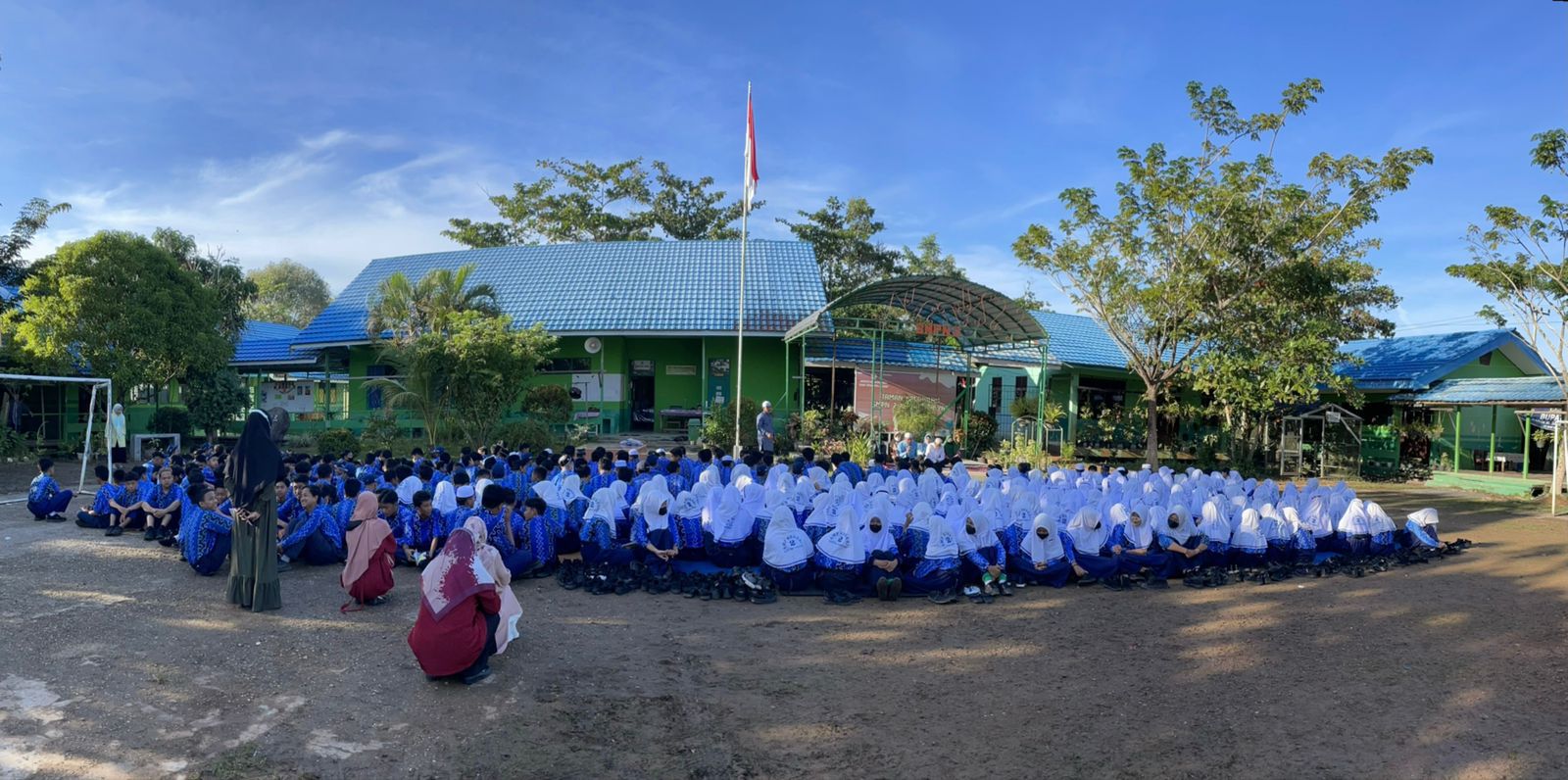 Foto SMP  Negeri 2 Kertak Hanyar, Kab. Banjar