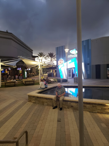 Movie Theater «Regal Cinemas Sawgrass 23 & IMAX», reviews and photos, 2600 NW 136th Ave, Sunrise, FL 33323, USA