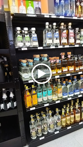 Liquor Store «Plaza Liquors», reviews and photos, 8739 International Dr, Orlando, FL 32819, USA