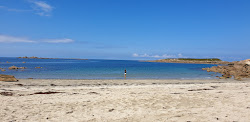 Photo de Evenou Beach avec un rivage droit