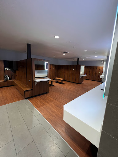 Gym «EOS Fitness Las Vegas Sahara Gym», reviews and photos, 8125 W Sahara Ave #100, Las Vegas, NV 89117, USA