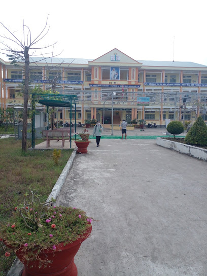 Trường THCS Nguyễn Văn Đừng