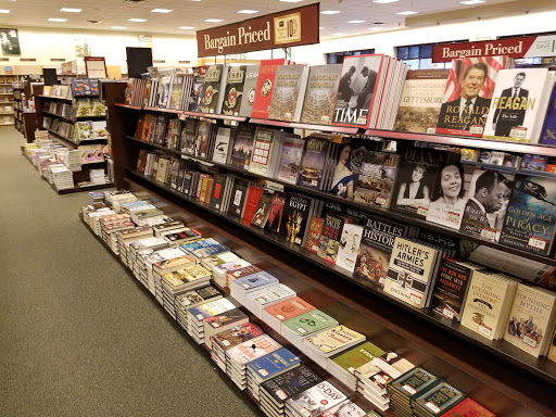 Book Store «Barnes & Noble», reviews and photos, 1758 S Val Vista Dr, Mesa, AZ 85204, USA