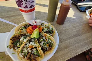 Taqueria Elcazador Mexican Food image