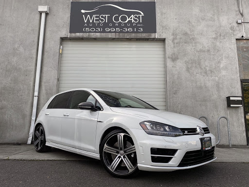 Used Car Dealer «West Coast Auto Group», reviews and photos, 231 NE 10th Ave, Portland, OR 97232, USA