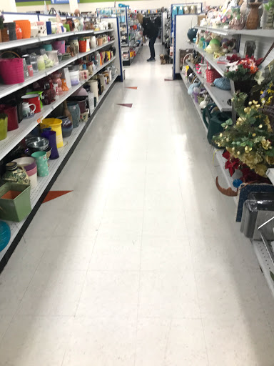 Thrift Store «Goodwill», reviews and photos, 14500 15th Ave NE, Shoreline, WA 98155, USA