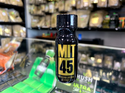 Tobacco Shop «Green Light Smoke Shop», reviews and photos, 466 Rayford Rd #104, Spring, TX 77386, USA