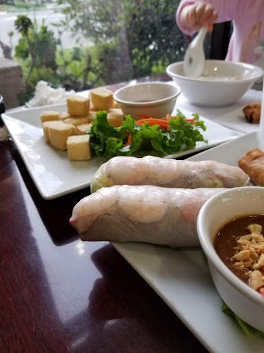 Vietnamese restaurant Huntington Beach