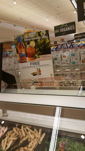 Grocery Store «Giant Food», reviews and photos, 10480 Campus Way S, Kettering, MD 20774, USA