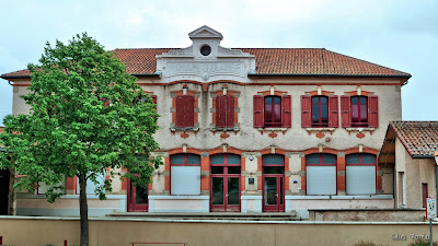 Ecole primaire à Saint-Haon-le-Châtel