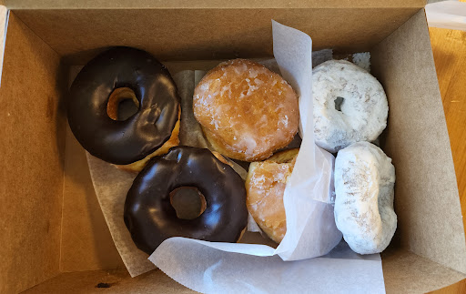 Donut Shop «Donut Shoppe», reviews and photos, 1535 University Blvd N, Jacksonville, FL 32211, USA