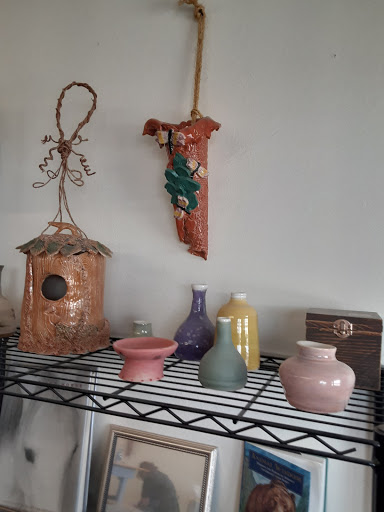 Cheryl's Clay-Play Ceramic Art Studio