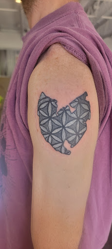 Explore bearded dragon tattoo ideas, creative tattoo ideas in Carbondale, available at Bonedale Tattoo