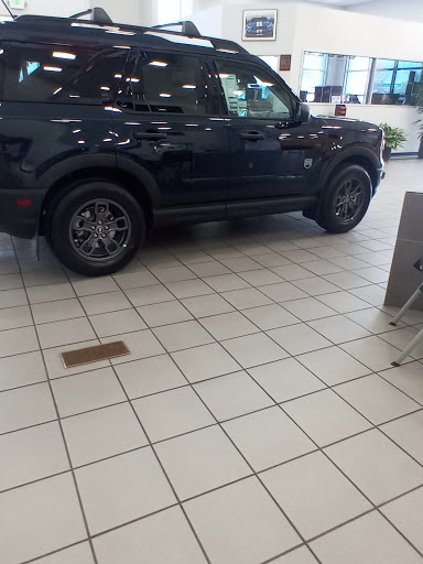 Ford Dealer «The Ford Store San Leandro», reviews and photos, 1111 Marina Blvd, San Leandro, CA 94577, USA