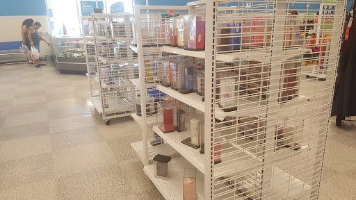 Clothing Store «Ross Dress for Less», reviews and photos, 700 County Rte 561, Voorhees Township, NJ 08043, USA