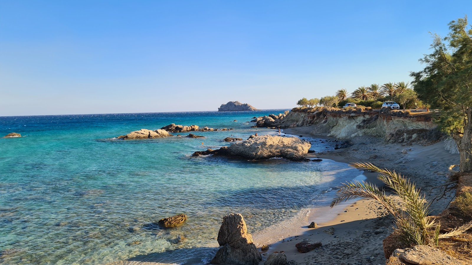 Karavopetra Beach photo #7