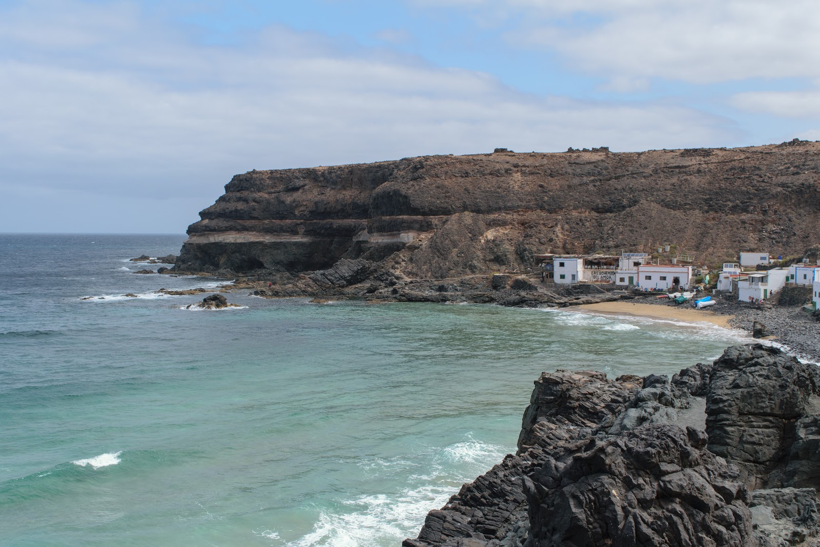Photo of Playa Puertito de Los Molinos and the settlement